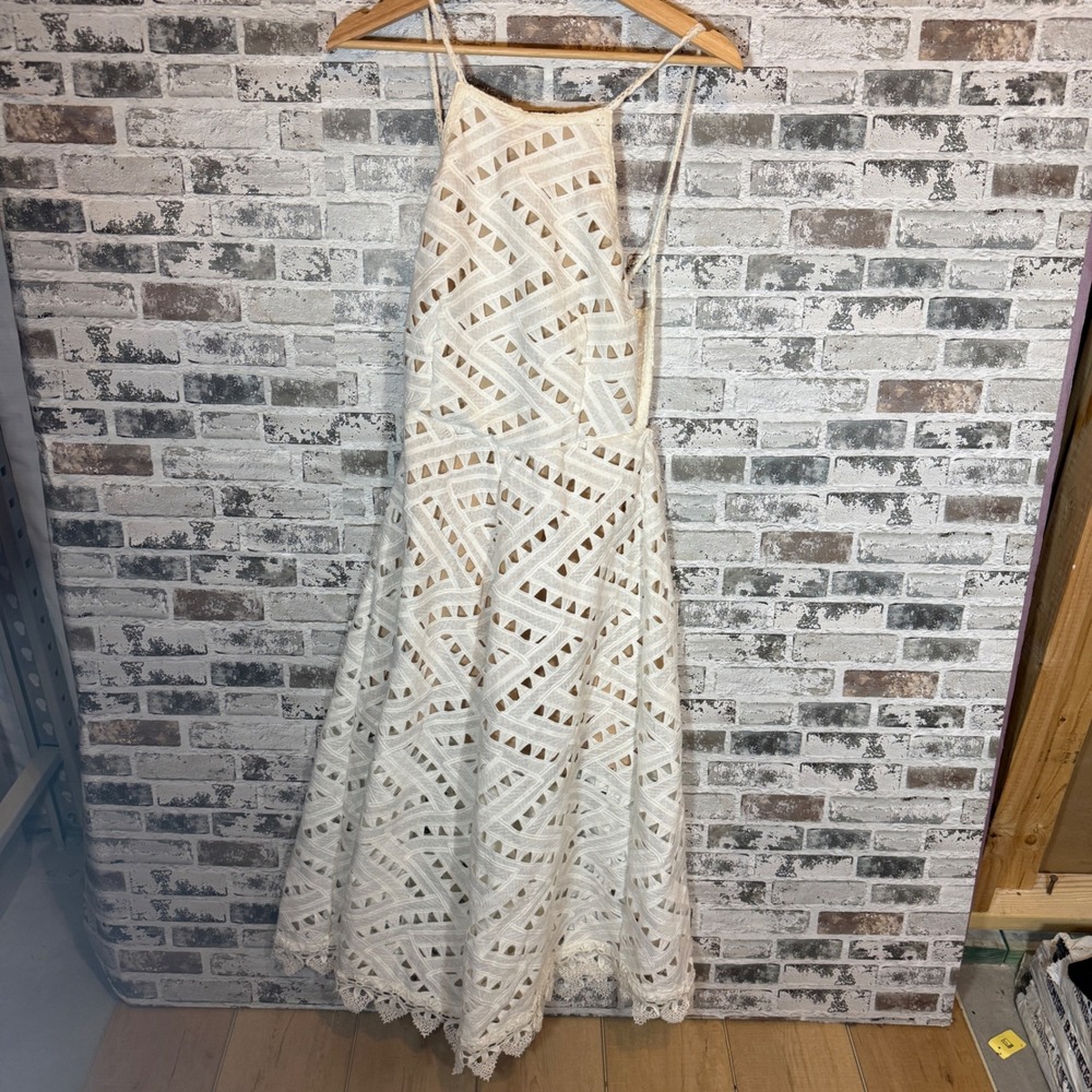 NWT Line + Dot White Eyelet‎ Lace Halter Midi Dress Open Back Nude Lining Large